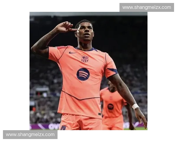 直播吧报道曼联惊险逆转切尔西拉什福德梅开二度滕哈赫战术调整奏效